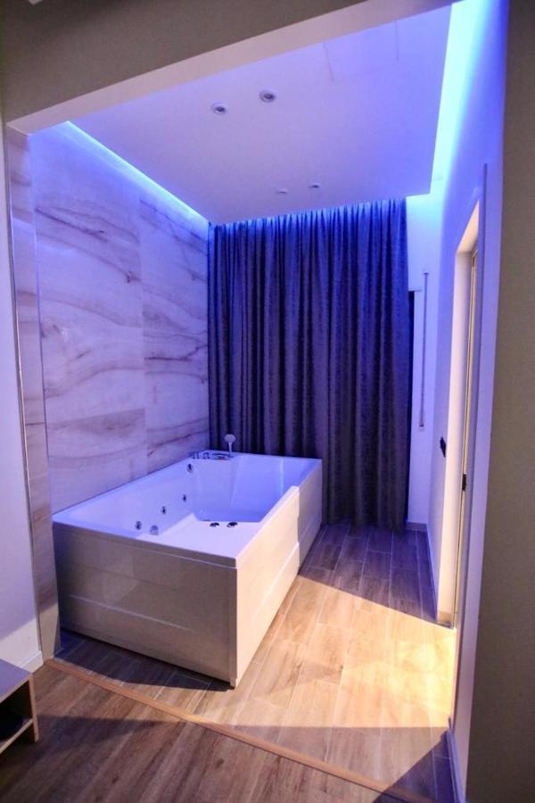 Aurelis Hotel Berxull Luaran gambar