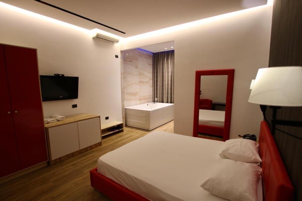 Aurelis Hotel Berxull Luaran gambar